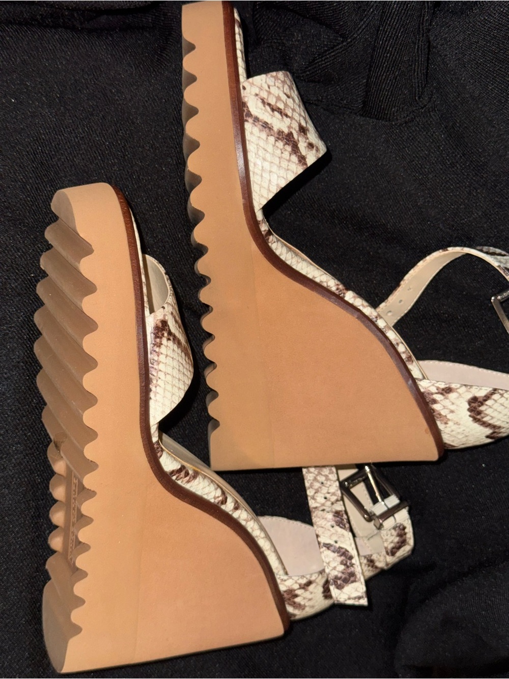 Vince Camuto Cream and Brown Snake-Print Platform Wedge Sandals - Picture 3 of 5